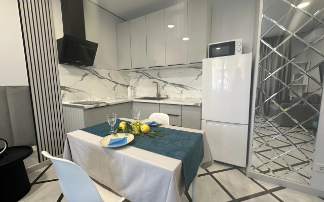 Komfortnaya Kvartira 10 Minut Do Morya Apartments