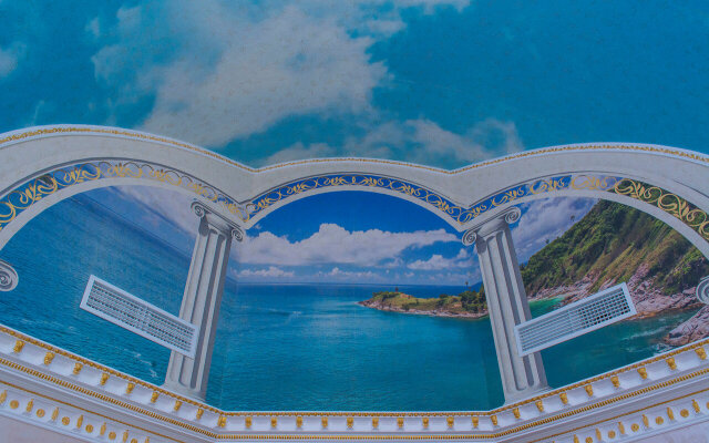 Grand Noy Hotel