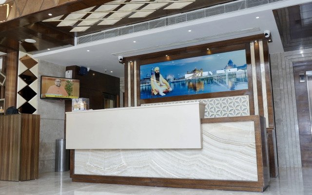 Отель Landmark Near Golden Temple