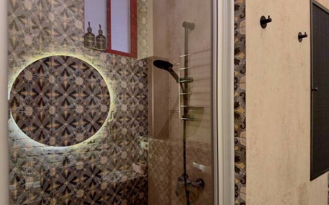 Квартира дизайнерская на Земляном валу МосАртАпарт