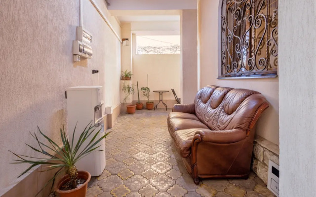 Avsteria Guest House