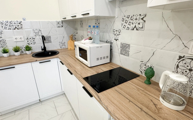 S zaseleniem 24/7 luchshiy servis posutochno 50 Flat