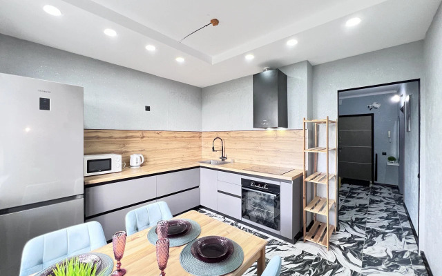 Uyutnaya Svetlaya Posutochno Flat