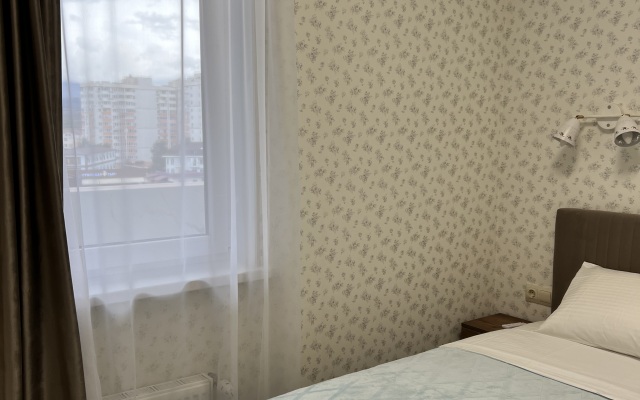 150 Komfortnyye s vidom na goru Apartments
