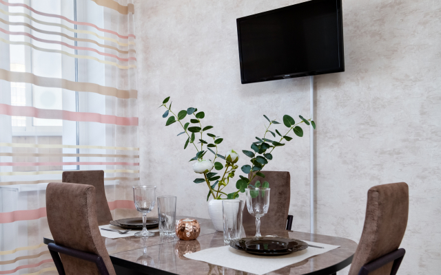 2k na 6 chelovek v samom tsentre Flat