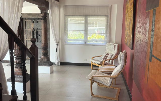 Soi Baan Song Thai Villa