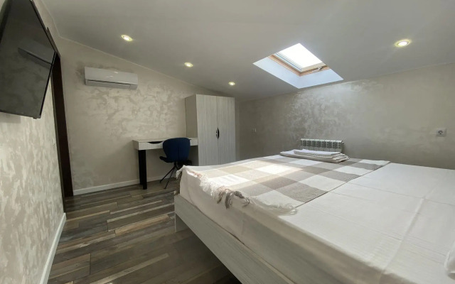 Апартаменты 219 Просторная 32