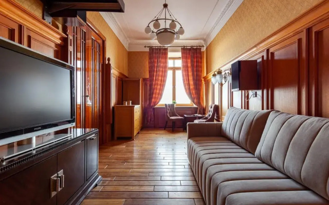 Apartamenty  Roskoshnye s Balkonom i Vidom na Kreml'