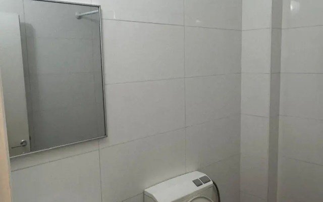 Gorodskoye Spokoystvie 2 Vannye 2 Kukhni Flat