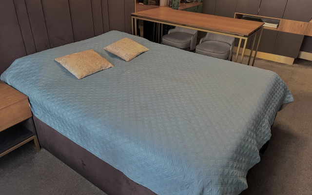 Апартаменты на Десятинной