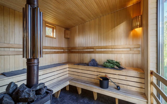 Rechnoj klub Kottedzh Loft Villa