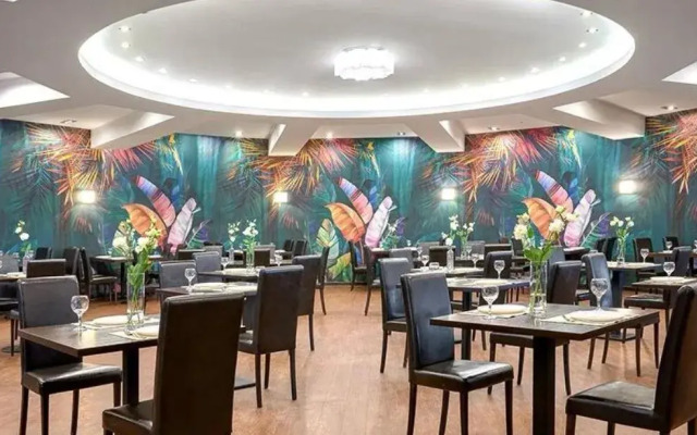 Vozdvizhenskoe Park Hotel