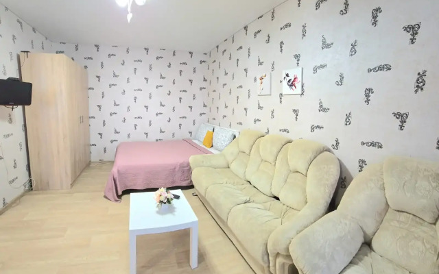 Komsomolskaya 105 Flat