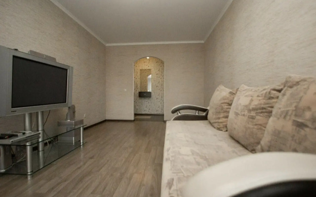 iRent na Samartseva 3 Apartments