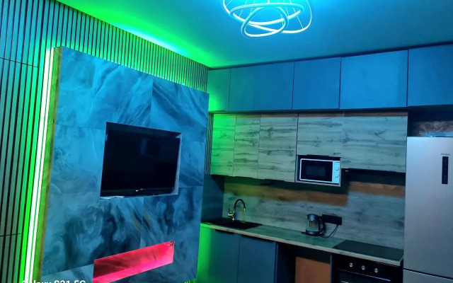 Uyutnaya s Vidom na Les Flat