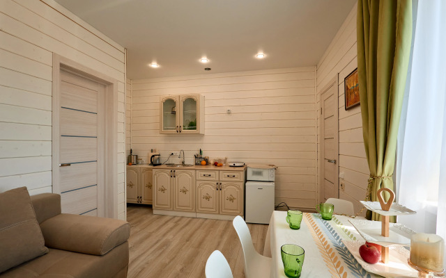 Частный Дом Родниковая 12