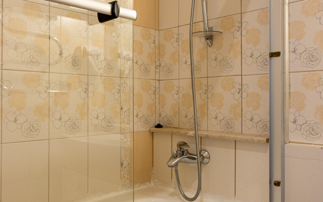Nomera Na Zhukovskogo Guest house
