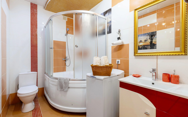 Studiya vo vnutrennem dvorike Baumana Flat