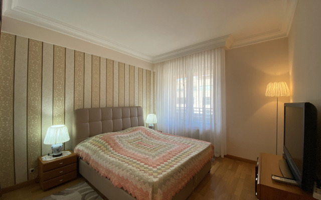 Prostorny  4-Komn. Pentkhaus Na Severnom Prospekte, Hh888 Flat