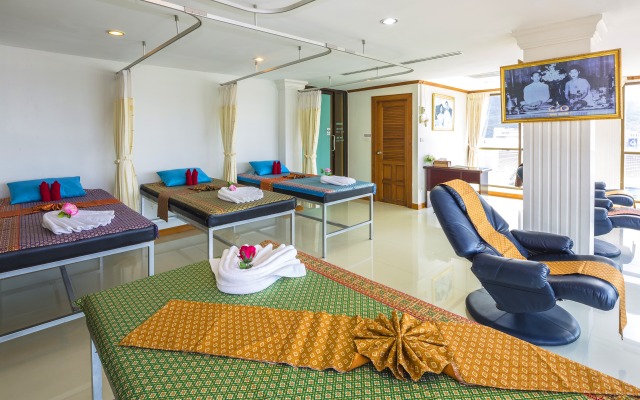 Azhotel Patong Hotel