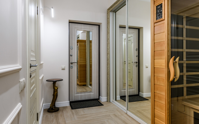 Oplot - Uyutnye s lichnoj saunoj 2 Apartments