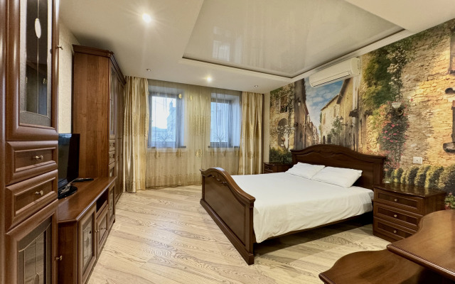2-Kh Komnatnaya Vozle Kremlya Flat