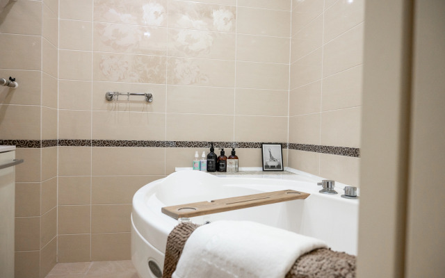 Апартаменты Панорама на Старый Город с 11 Этажа