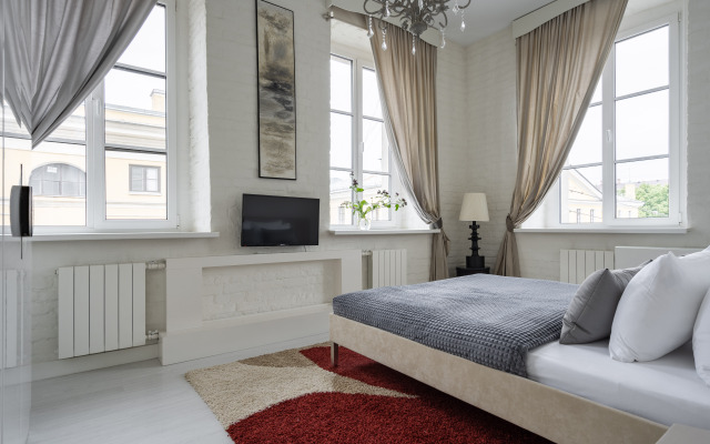 Квартира четырехкомнатная на Почтамтском