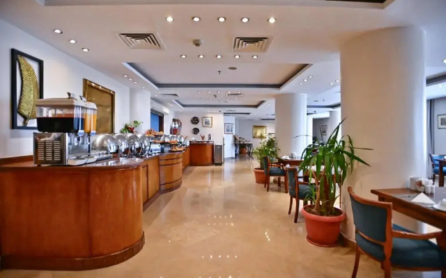 Swiss Inn Nile Hotel