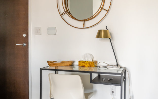 GLOBALSTAY Elegant Downtown Apart-hotel