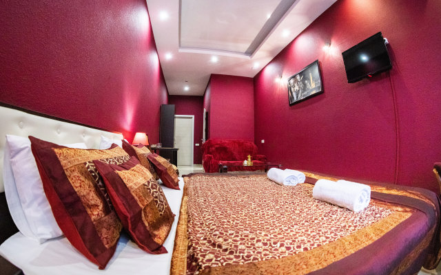 Mone Hotel