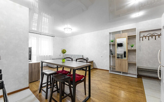 Na Ilyyanskoy 4 Flat