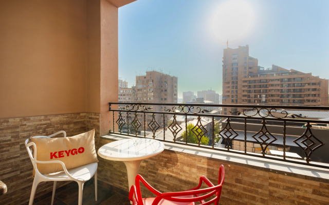 Studiya Keygo 0200 ryadom s Parkom Diany Abgar Apartments