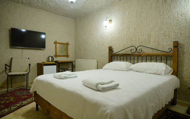 Отель Nirvana Cave House