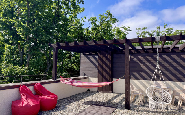 Apartment Dvukhurovnevye Apartamenty S Terrasoy Na Ul Glavnaya, 21zh