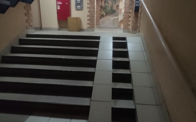 Apartamenty Uyutnaya 2-Kh Komn. Kvartira Nedaleko Ot Tsentra I Metro
