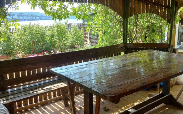 Гостевой дом на Светлой Поляне