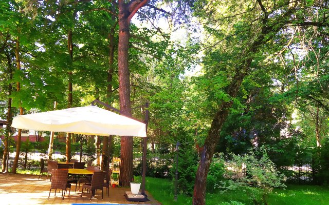 Отель Гринвей