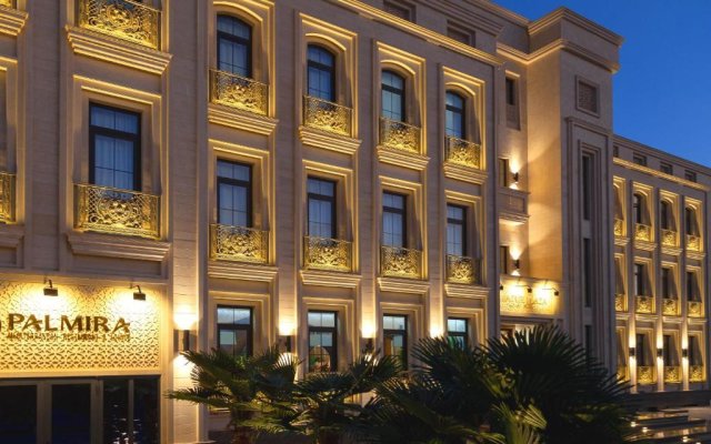 Paradise Plaza Luxury Hotel