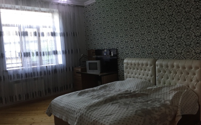 Alpha Hotel