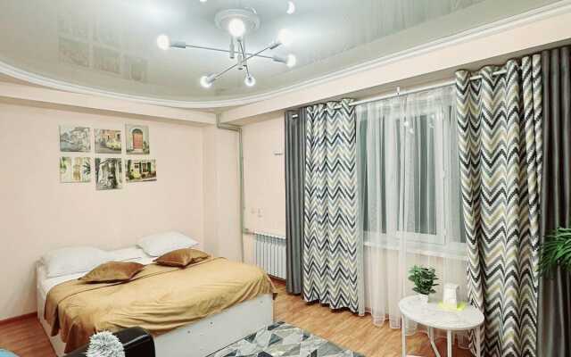 Na Prospekte Tauke Khana 33/3 Apart Hotel