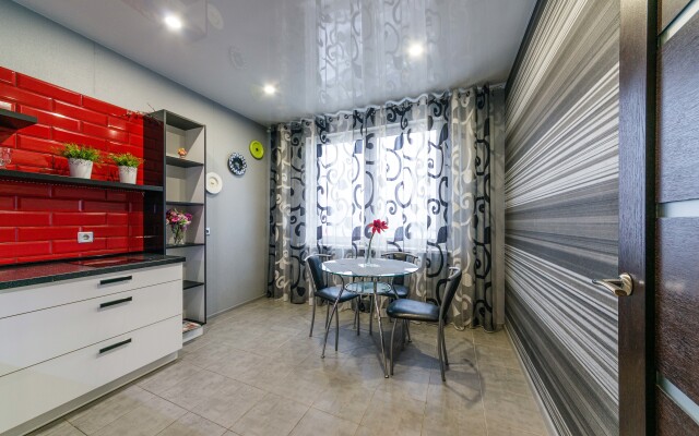 3-komnatnye HomeApart Skryganova, 4B Apartments