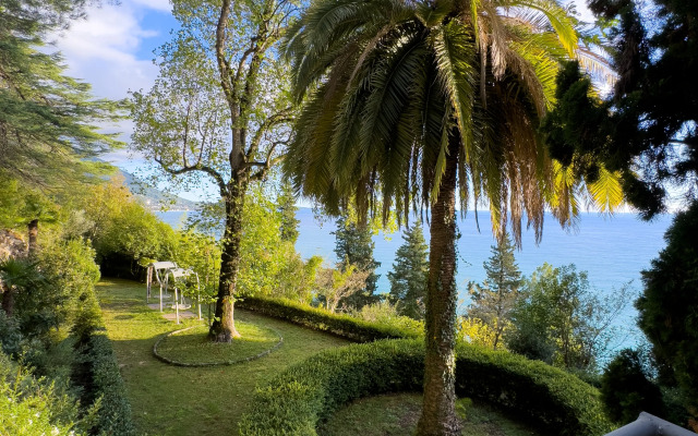 Garden Resort Hotel