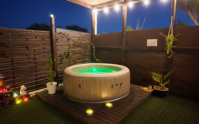 Гостевой дом с джакузи и собственным двориком