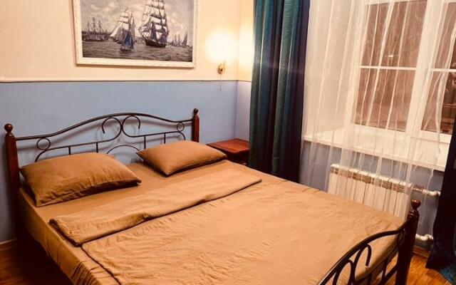 Tipichny Piter Na Italyyanskoy Guest House