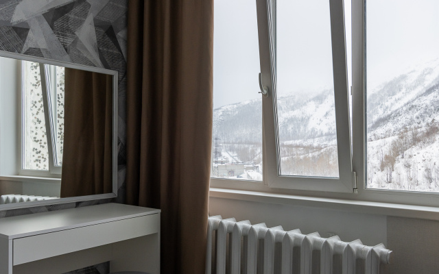 Апартаменты LIVE by BigWood 4 Живи у склона