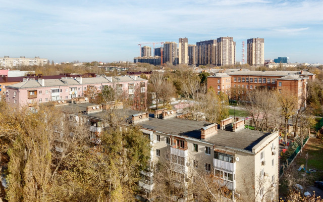Na Prospekte Lenina Flat