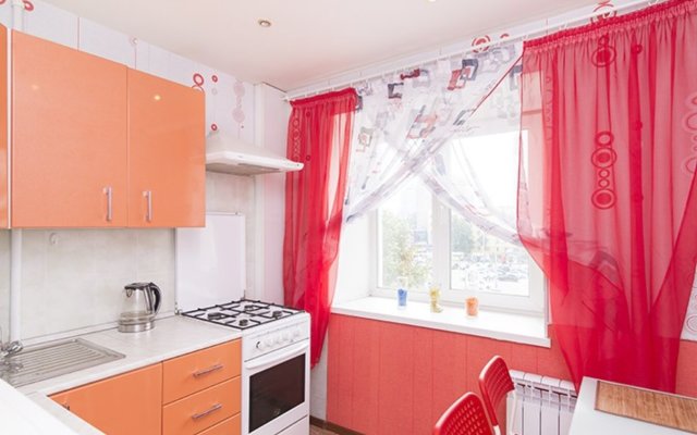 Dobryie Sutki Na Chelyuskintseva Apartments