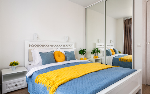 prostornaya vidovaya uglovaya uyutnaya evrotryoshka do 5 gostej flat