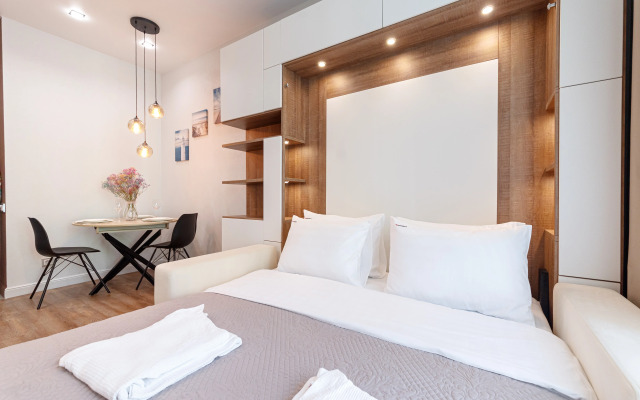 Red Apartments Art Layt Siti Apartament Adams Apartments